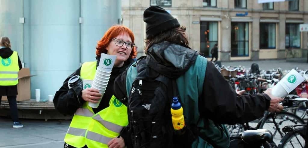 PRESSEMEDDELELSE: Tillid er godt, men løntjek er bedre PRESSEMEDDELELSE: Tillid er godt, men løntjek er bedre