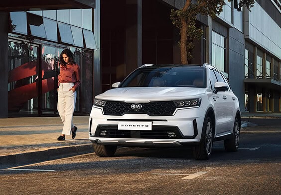 PRESSEMEDDELELSE: Den nye KIA Sorento er kraftfuld, progressiv og alsidig