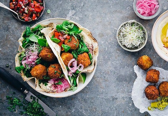 PRESSEMEDDELELSE: Vegansk velsmag på frost – nu med nyt Urtekram design