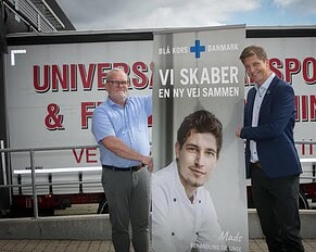 PRESSEMEDDELELSE: Blå Kors og Universal Flytteforretning samarbejder om at hjælpe udsatte i Danmark