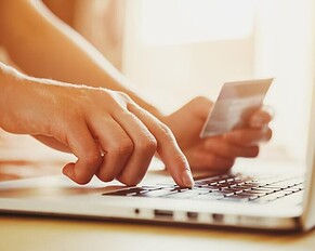 PRESSEMEDDELELSE – Sidste udkald for netbutikker for at leve op til nye EU-regler om sikker betaling